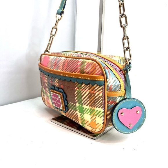 DOONEY & BOURKE Cute Preppy Plaid Mini shoulder bag w/ lovely gingham pattern! - Picture 2 of 16